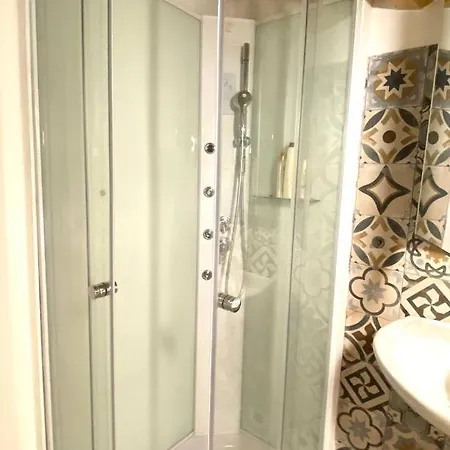 Capsule hotel La Mansarda - Loft In Centro Storico *